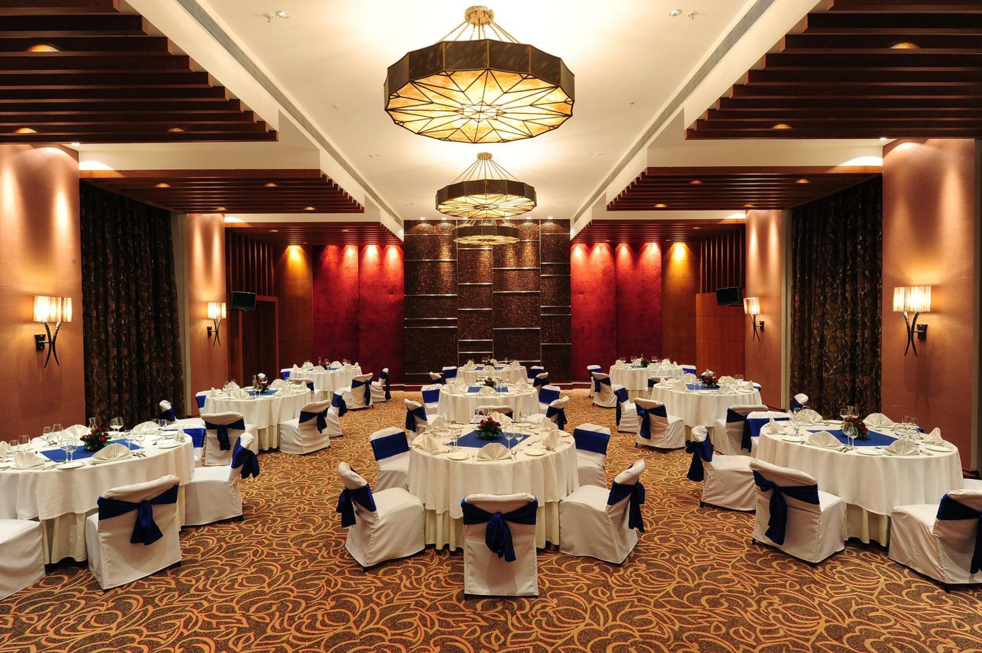 Fariyas Resort Lonavala Restaurant billede